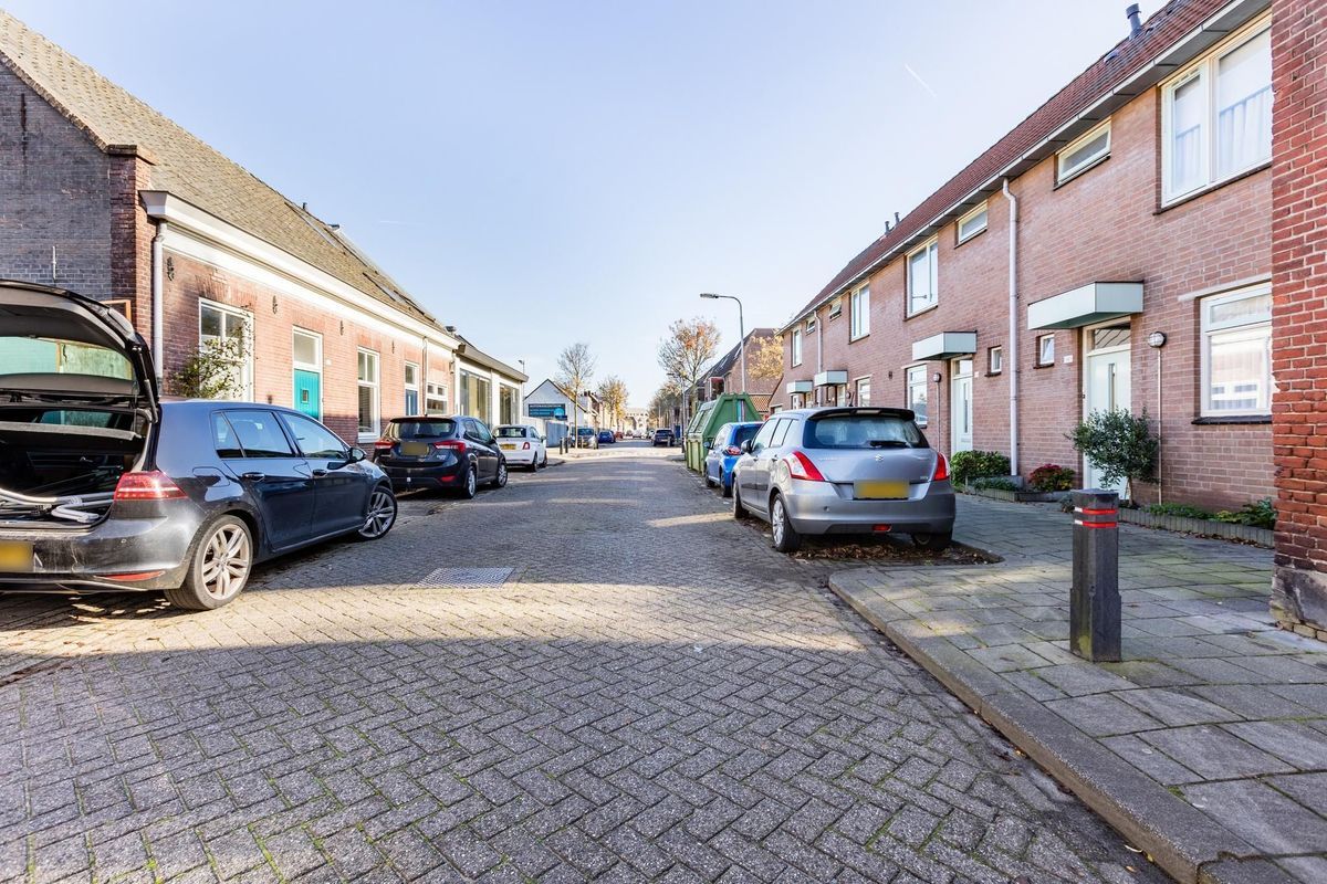 Van Hogendorpstraat 89 - a Photo Blur 28