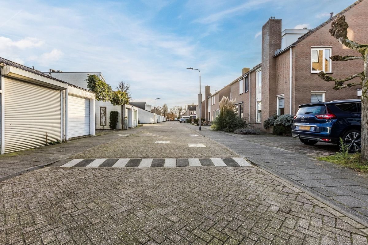 Hoevelakenstraat 50 Photo Blur 51