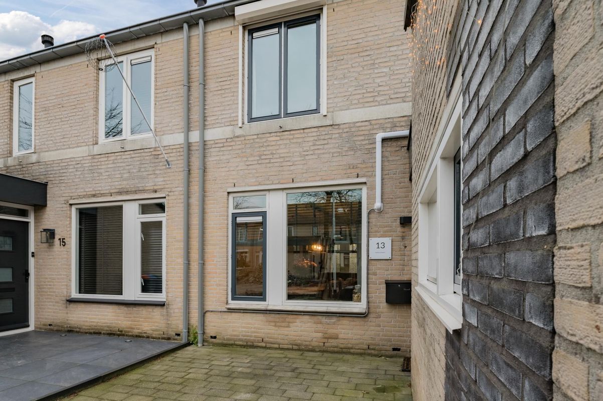 Mantingestraat 13 Photo Blur 26
