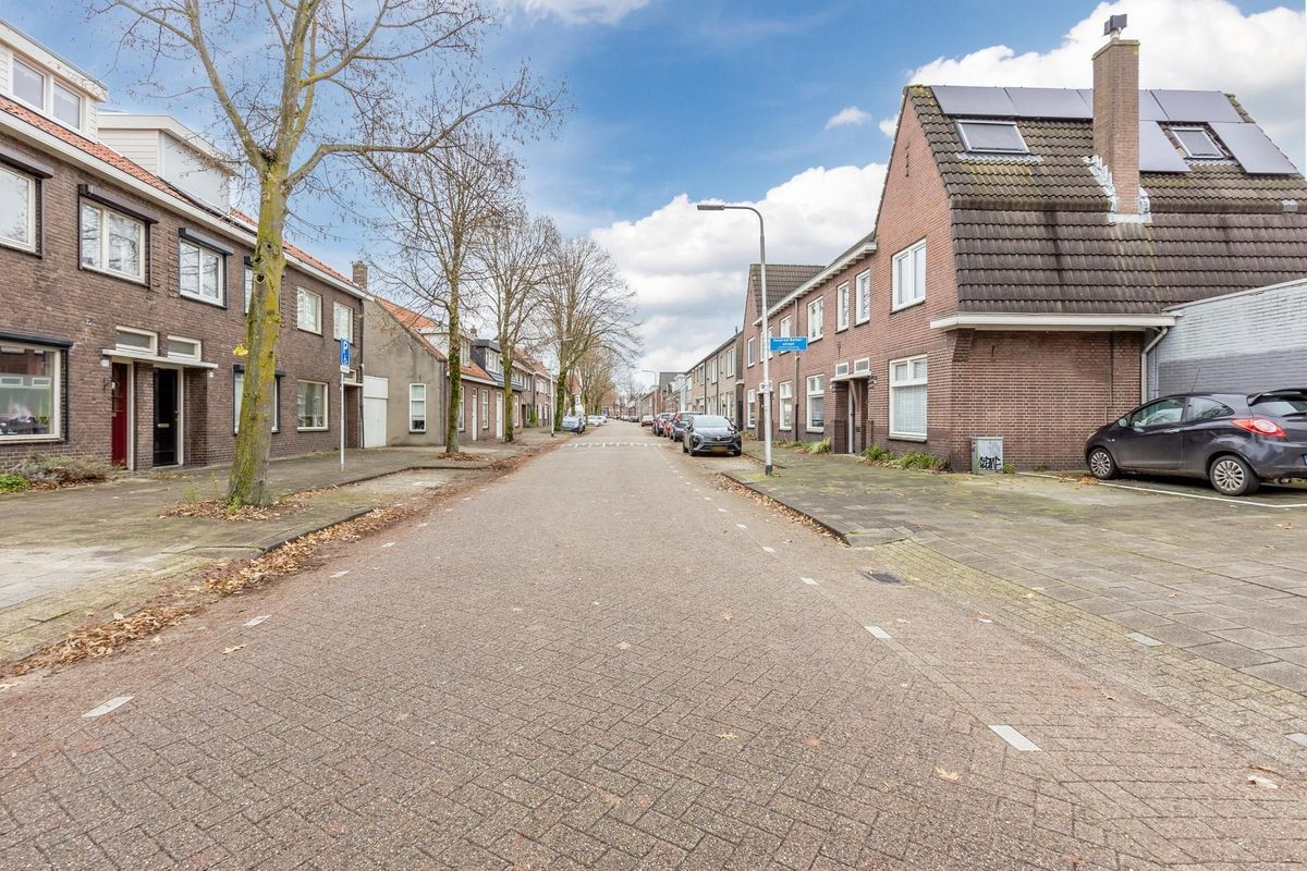 Generaal Barberstraat 49 Photo Blur 29