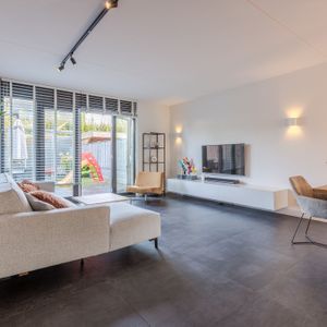 Zaltbommelstraat 27 Photo 2