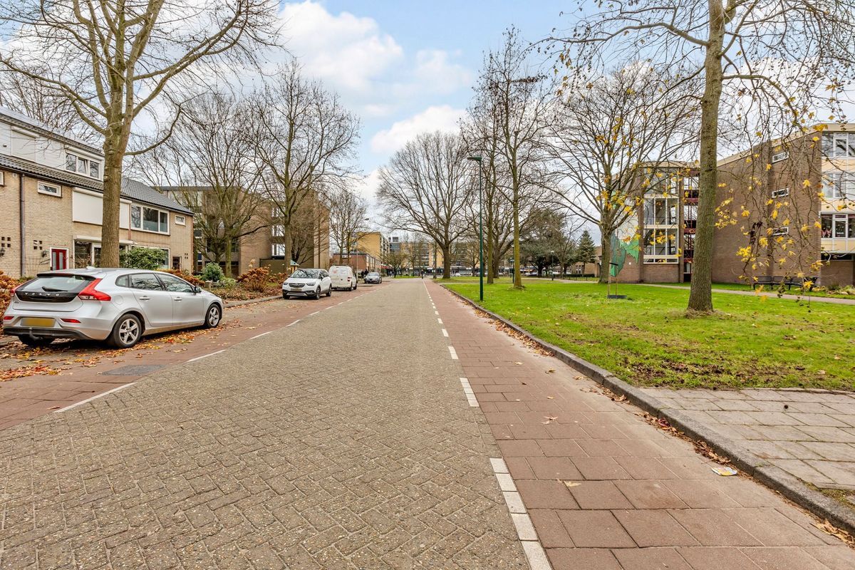 Planetenstraat 10 Photo Blur 44