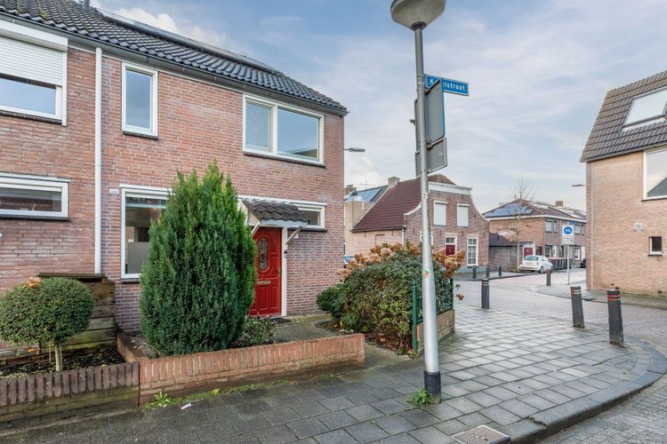 Kapelstraat 83 - a Photo 1
