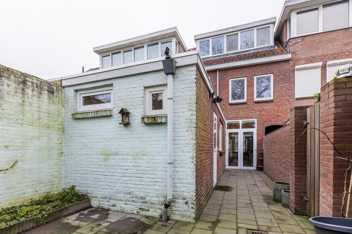 Oscar Leeuwstraat 18 Photo Blur 25