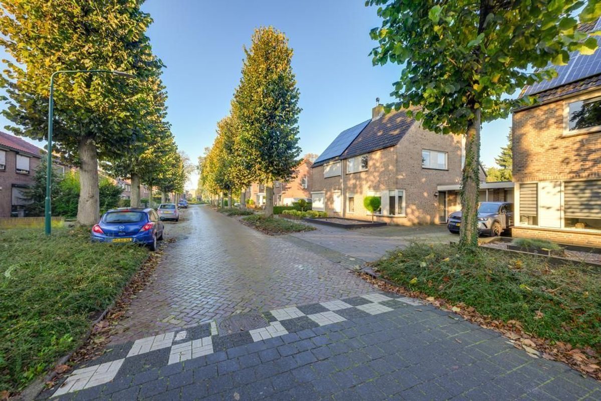 Pastoor Gillisstraat 146 Photo Blur 32