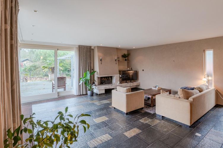 Rijksweg 113 Photo 1
