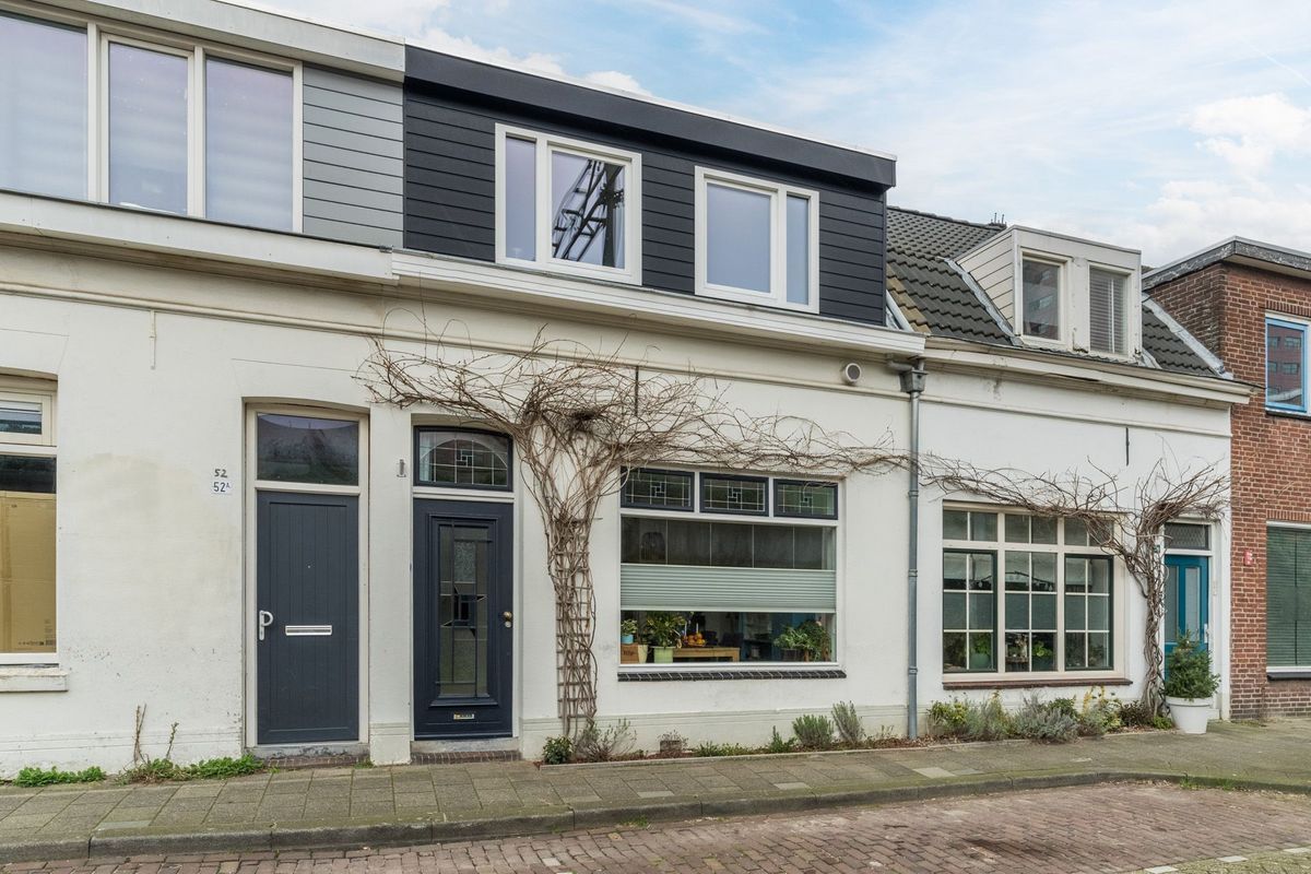Zuid-Oosterstraat 51 Photo Blur 32