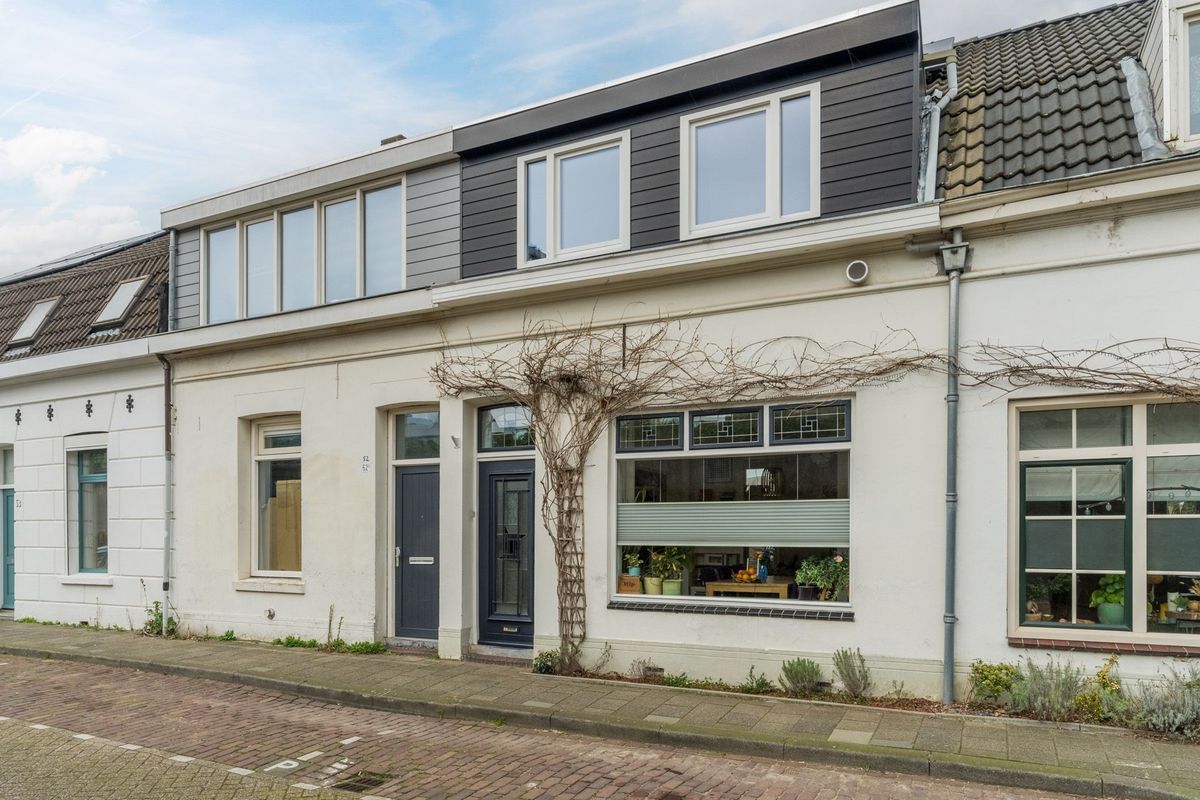 Zuid-Oosterstraat 51 Photo Blur 33