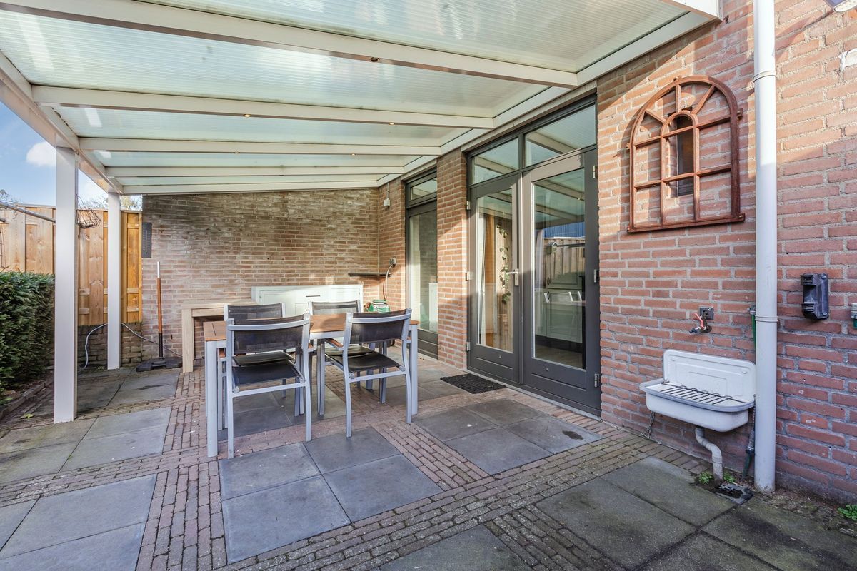 Clausstraat 18 Photo Blur 13