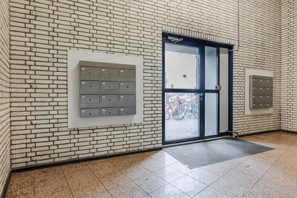 Daniel Josephus Jittastraat 211 Photo Blur 27