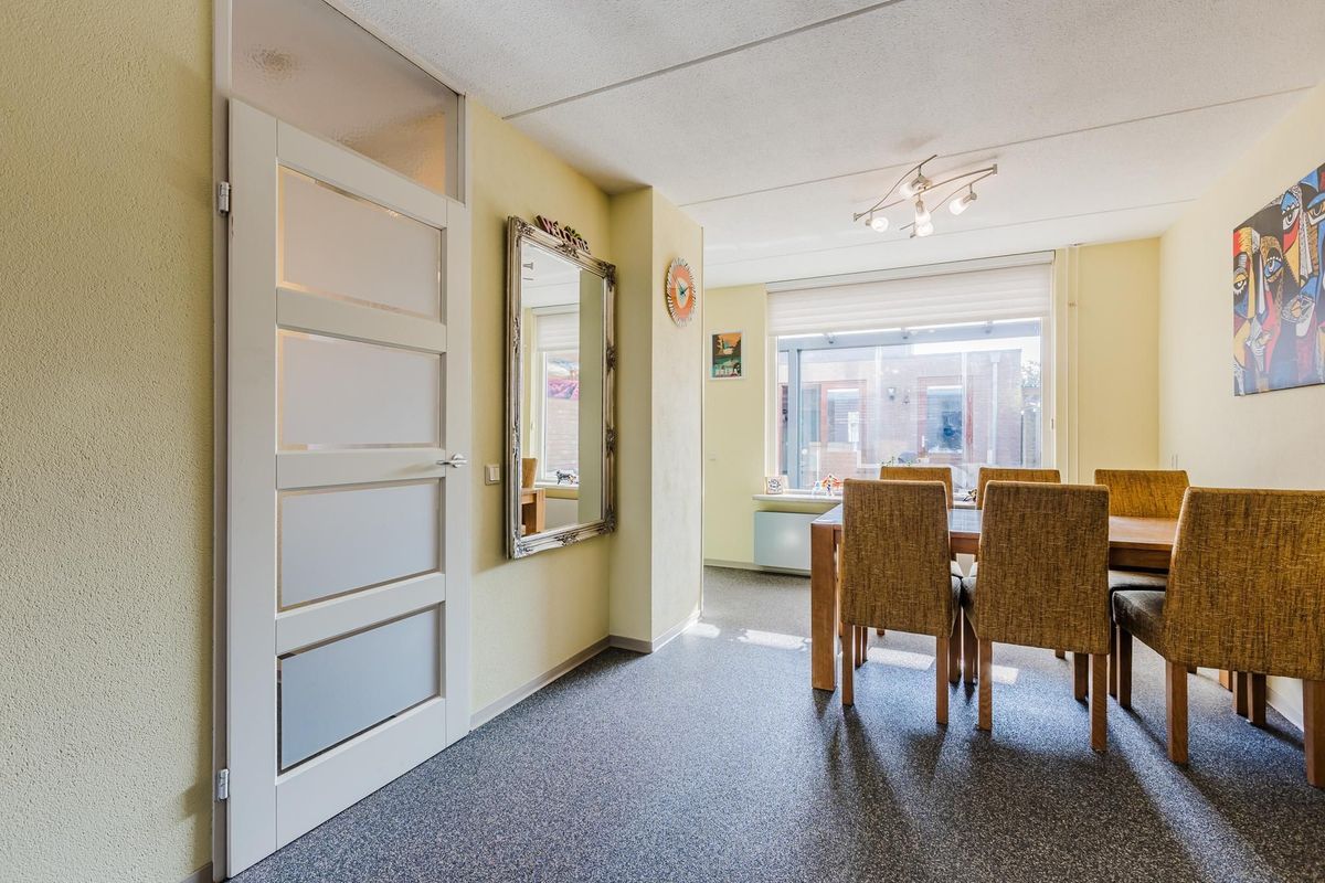 Prins Hendrikstraat 56 Photo Blur 12