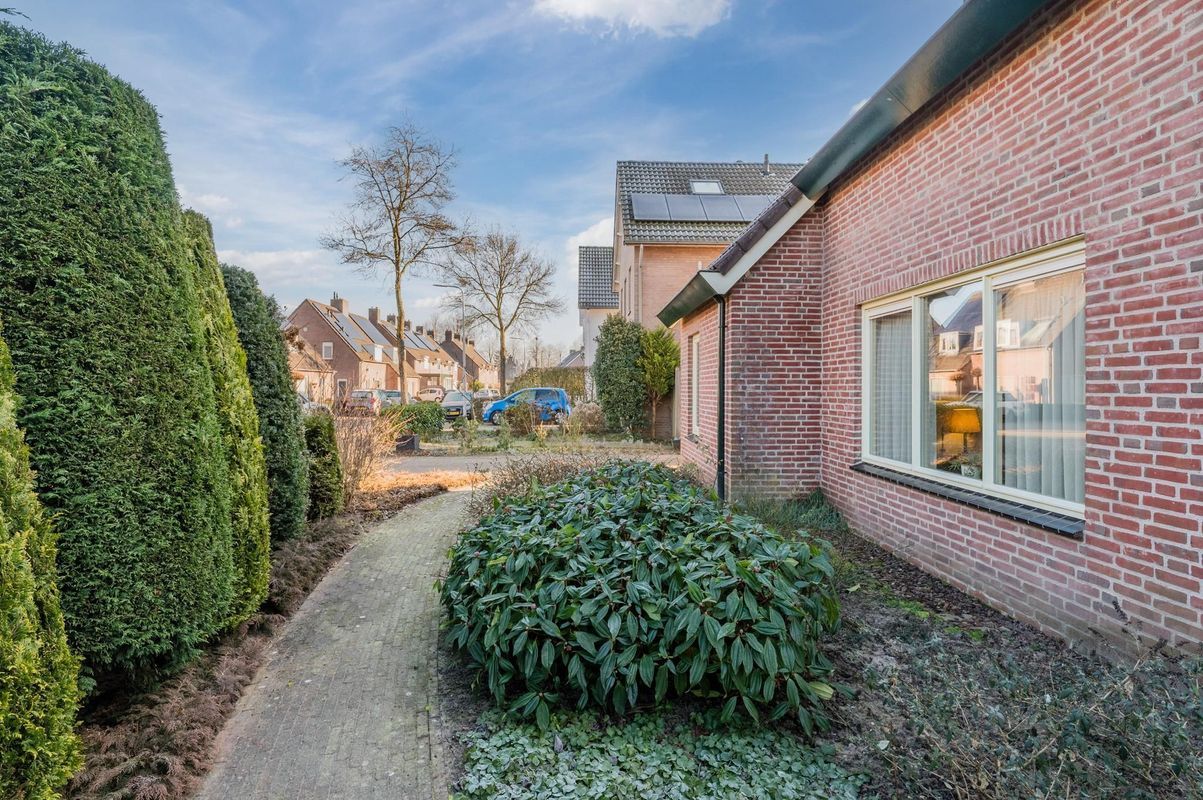 Donatusstraat 25 Photo Blur 26