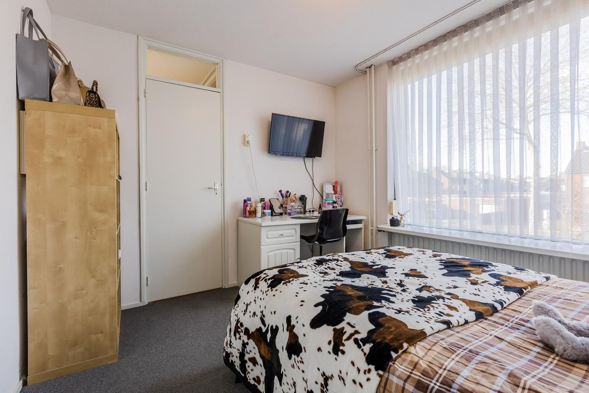 Abdis van Thornstraat 63 Photo Blur 28