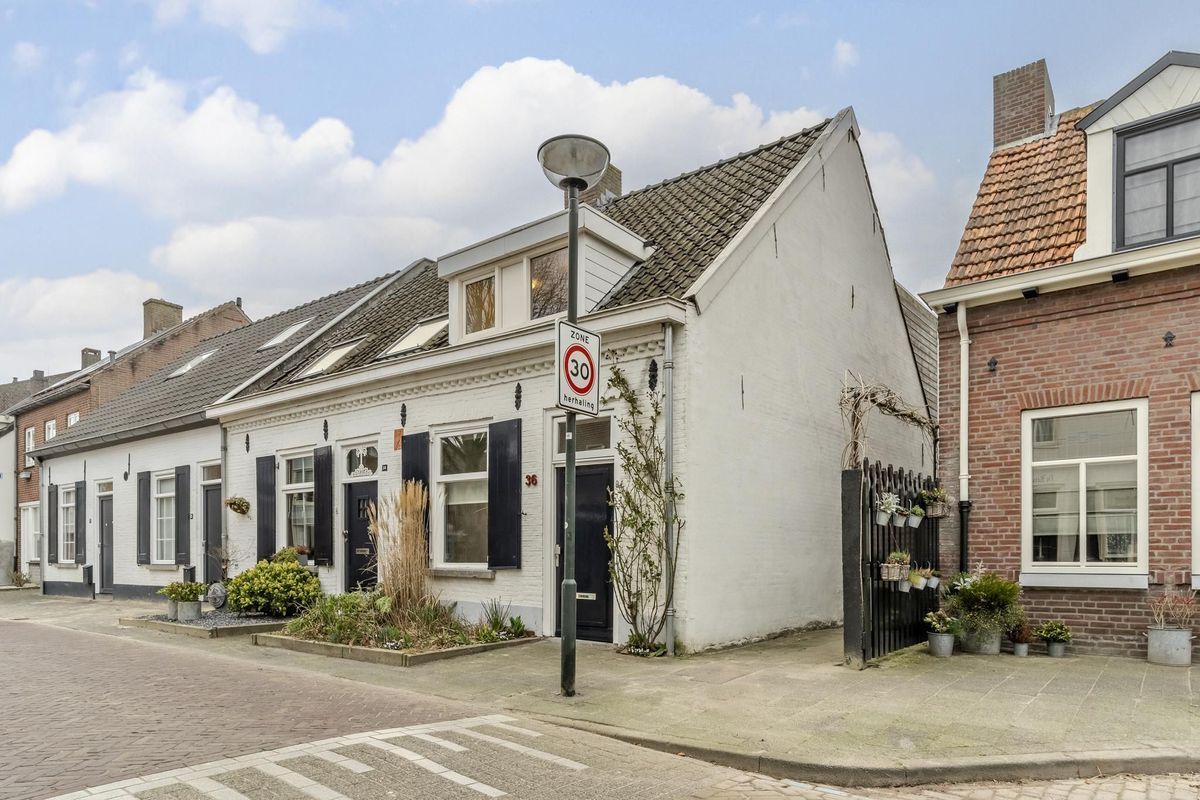 Kerkstraat 36 Photo Blur 29