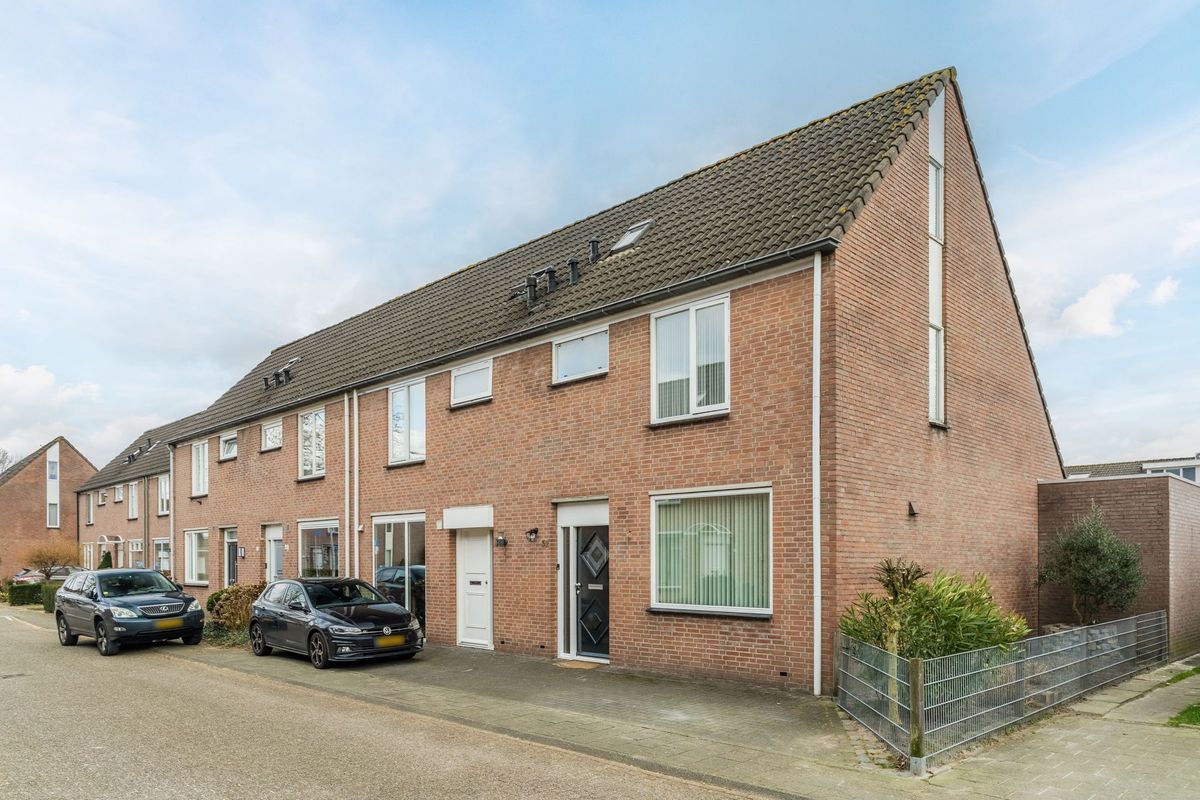 Baardwijkstraat 32 Photo Blur 41