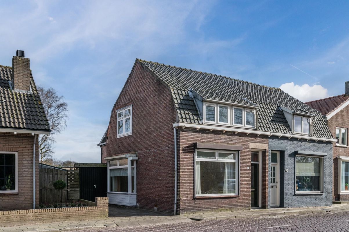 Kanaalstraat 33 Photo Blur 0
