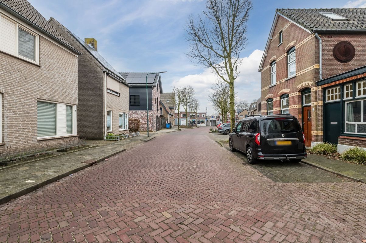 Heistraat 8 Photo Blur 34