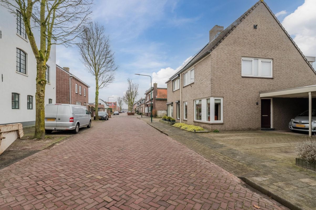 Heistraat 8 Photo Blur 35