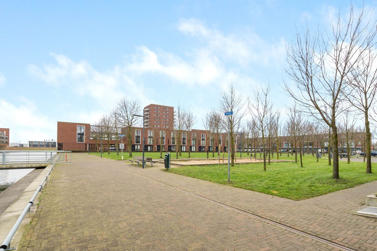 Maasdijk 192 Photo Blur 33