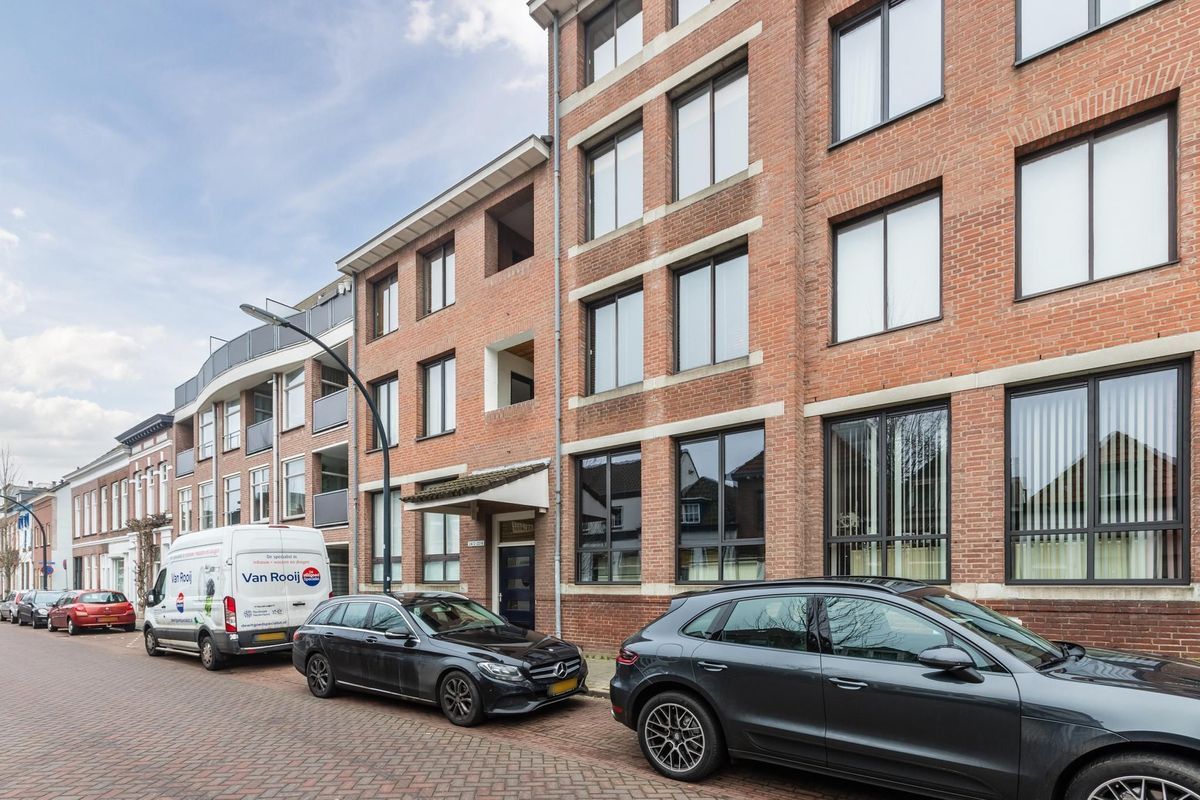 Godevaert Montensstraat 2 - C16 Photo Blur 3