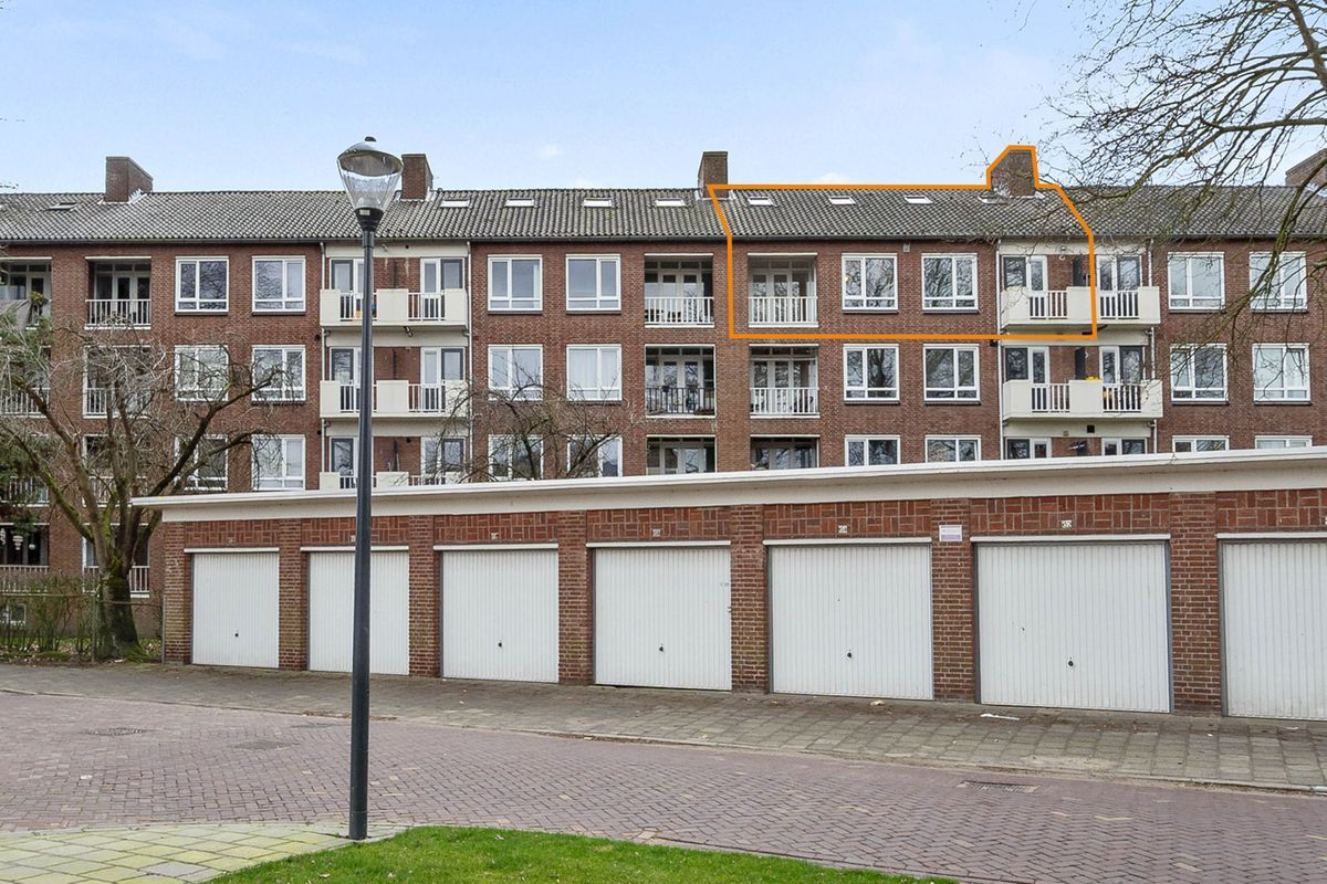 Dr. Struyckenstraat 110 - C Photo Blur 40