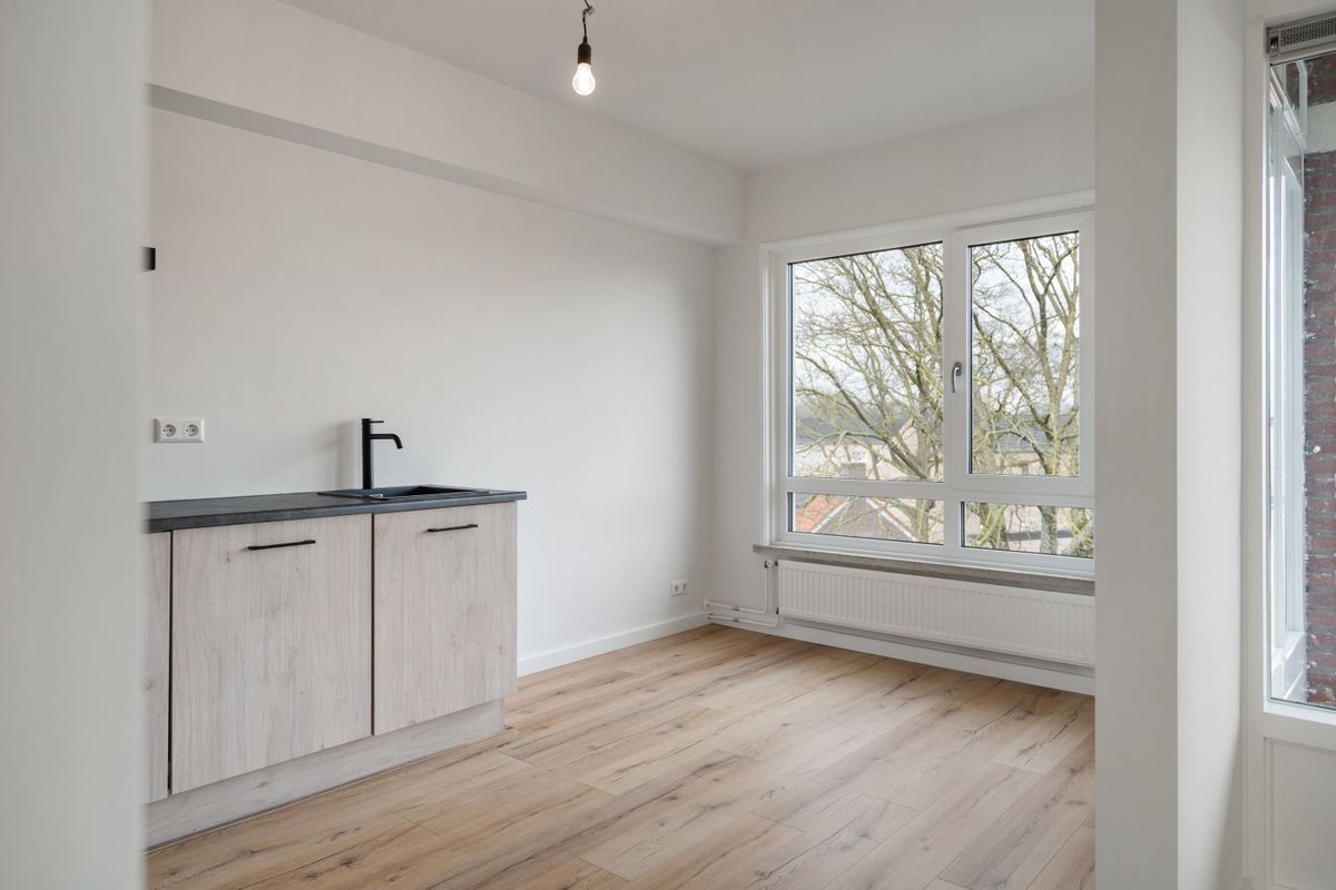 Dr. Struyckenstraat 110 - C Photo Blur 16
