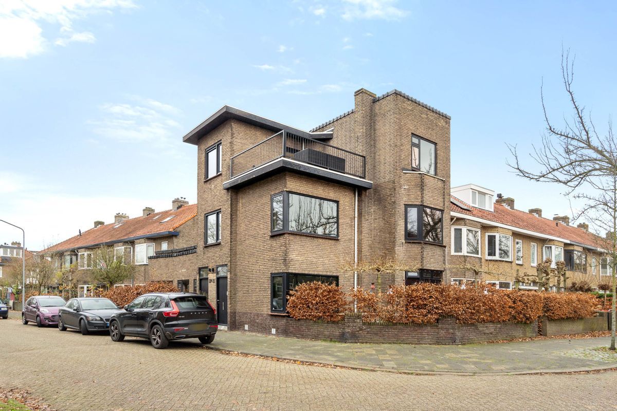 Molenleystraat 25 - A Photo Blur 37