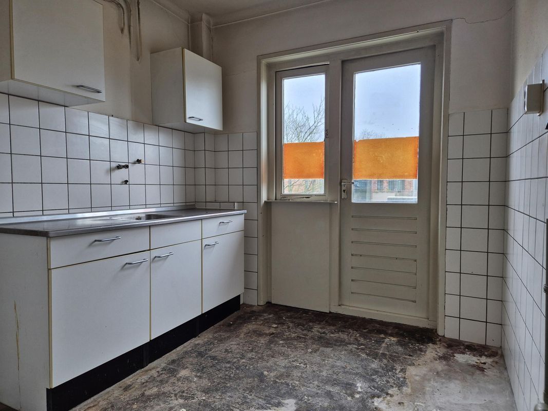 Dr. Struyckenstraat 13 - C Photo Blur 16