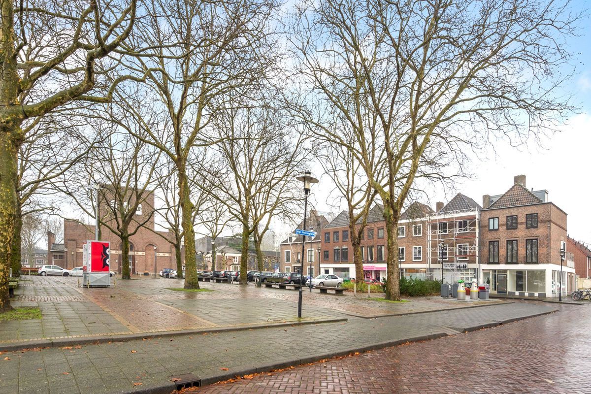 Mgr. Nolensplein 11 - B1 Photo Blur 30