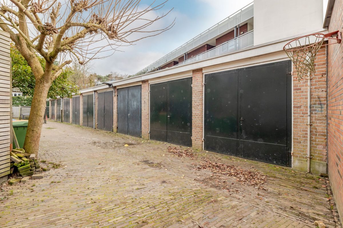 Willem van Oranjelaan 9 Photo Blur 54
