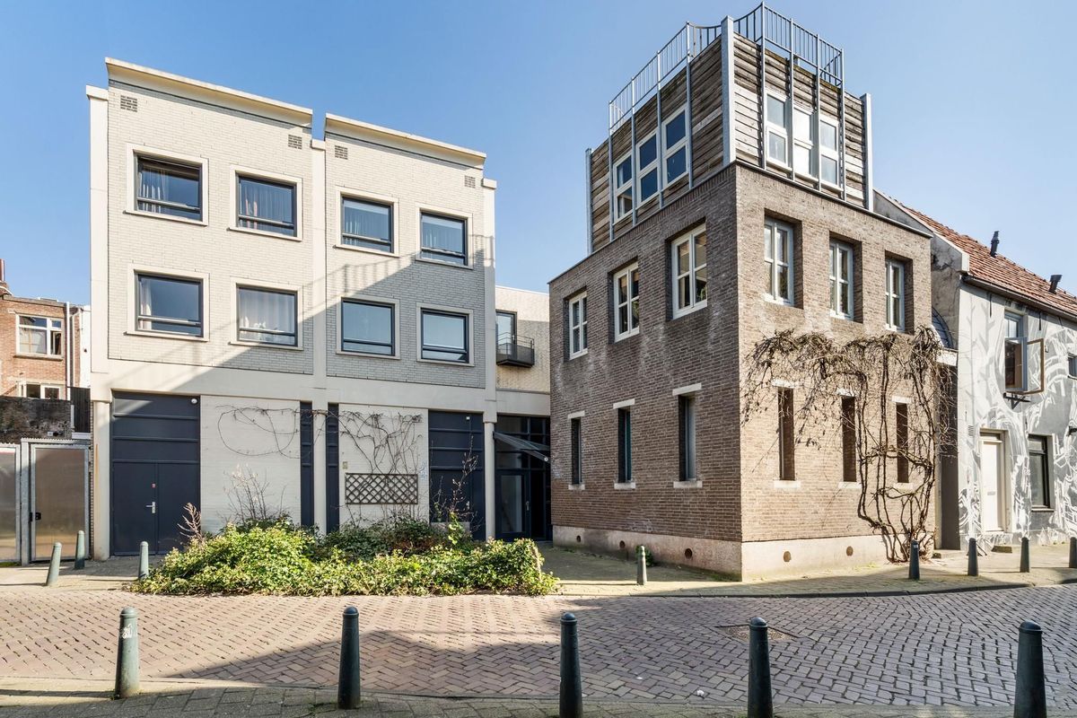 Rozemarijnstraat 13 - A Photo Blur 21