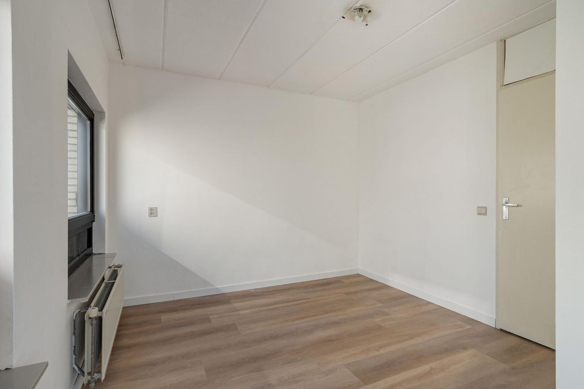 Rozemarijnstraat 13 - A Photo Blur 13