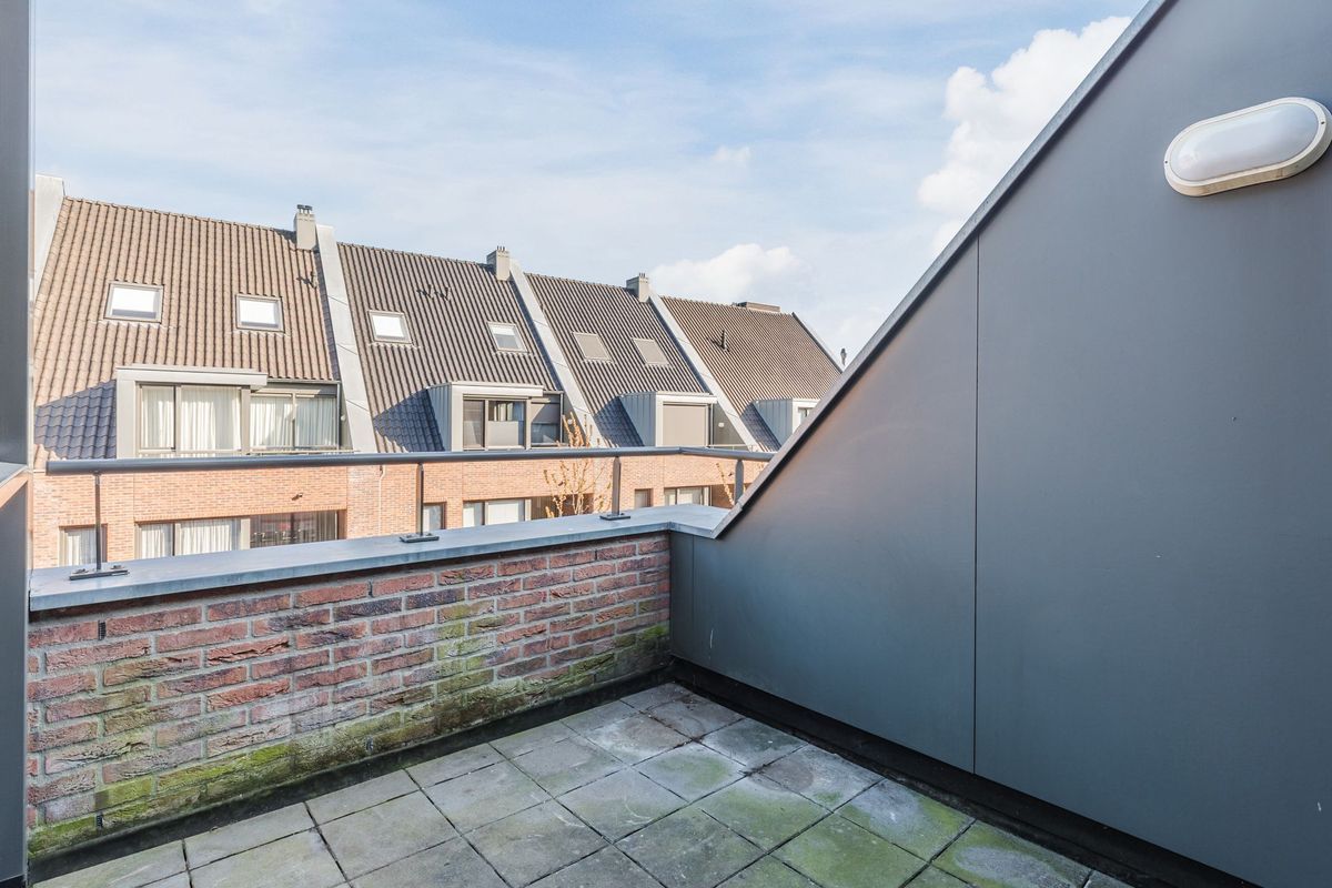 Hilverstraat 57 Photo Blur 9