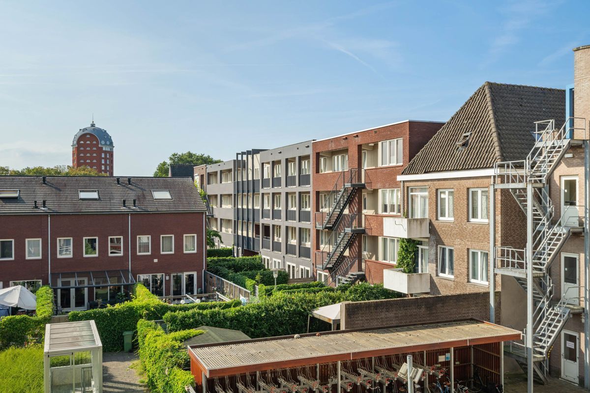 Meerten Verhoffstraat 10 - B5 Photo Blur 28