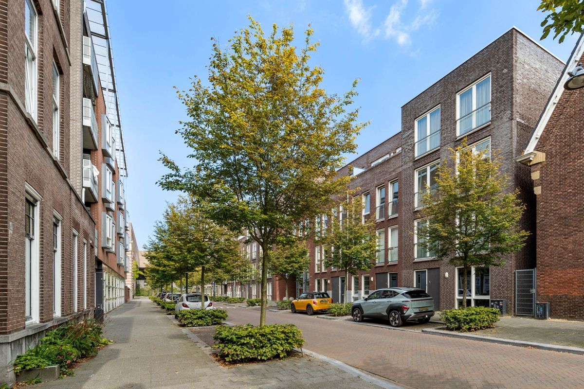 Meerten Verhoffstraat 10 - B5 Photo Blur 33