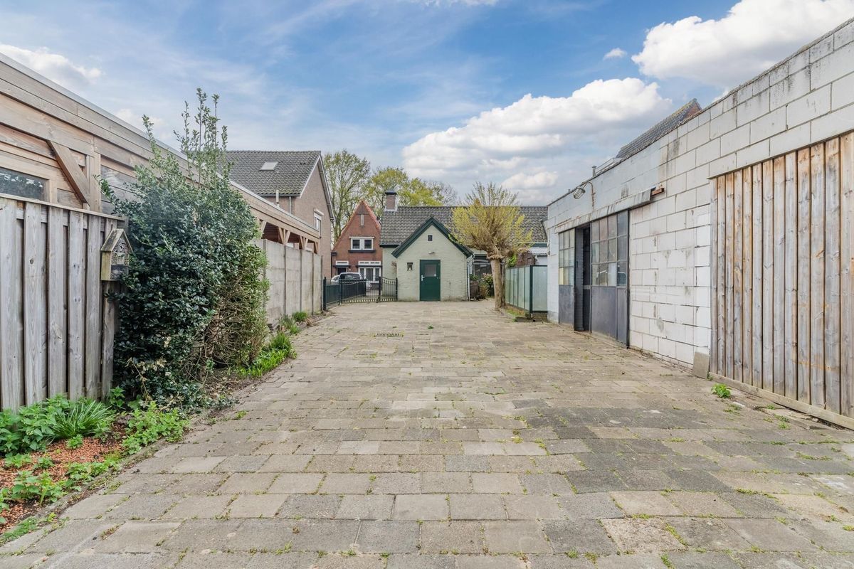 Gerardus Majellastraat 13 Photo Blur 1