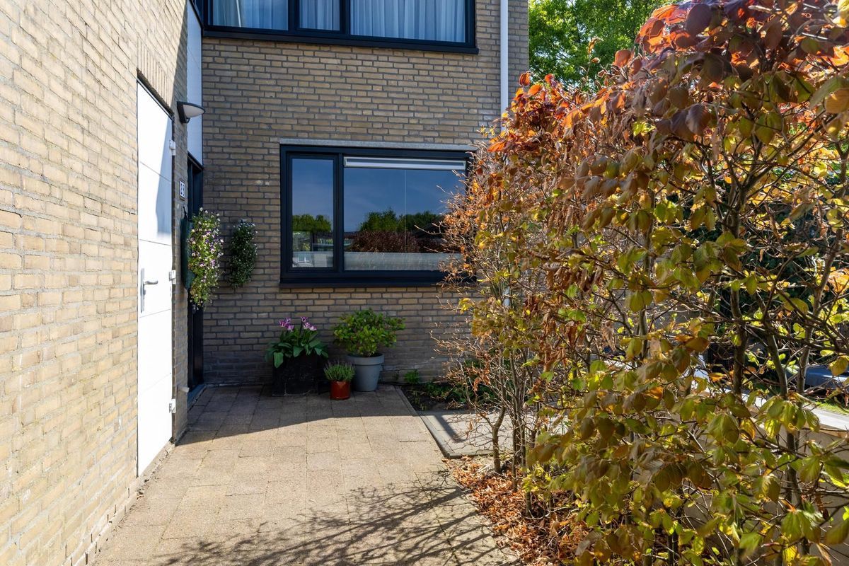 Avondroodstraat 28 Photo Blur 7
