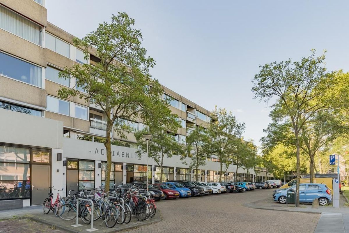 Adriaan van Bergenstraat 348 Photo Blur 0