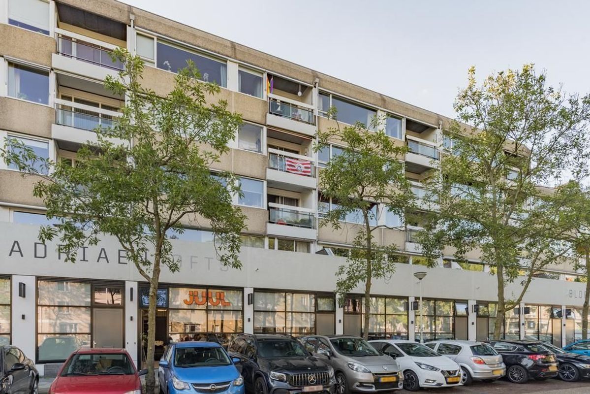 Adriaan van Bergenstraat 348 Photo Blur 24