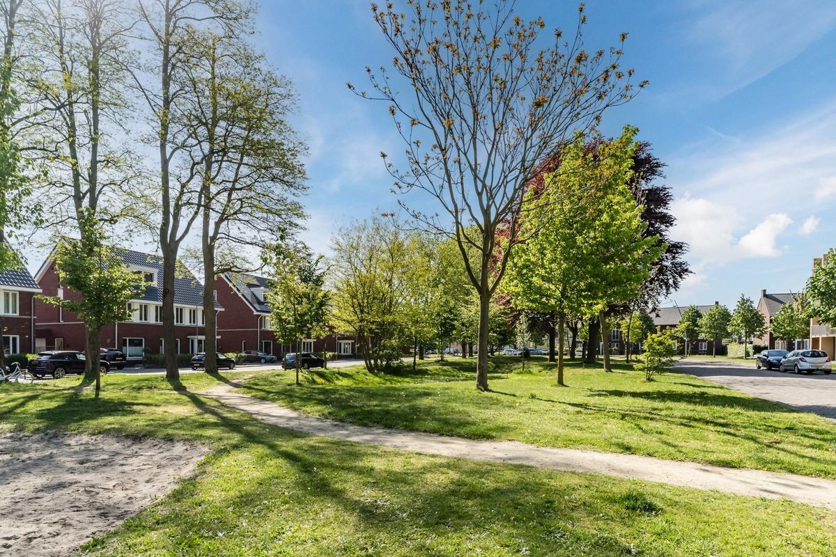 Loevensteinlaan 113 Photo Blur 35