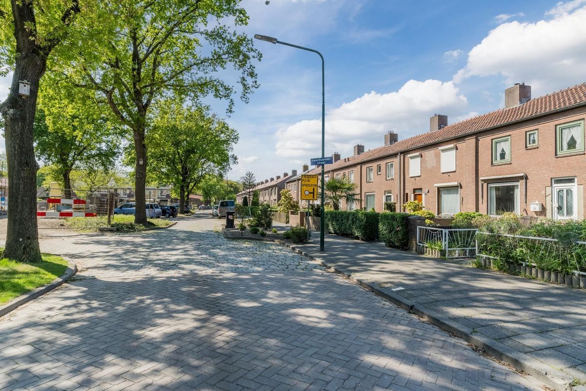 Karel Doormanstraat 18 Photo Blur 36