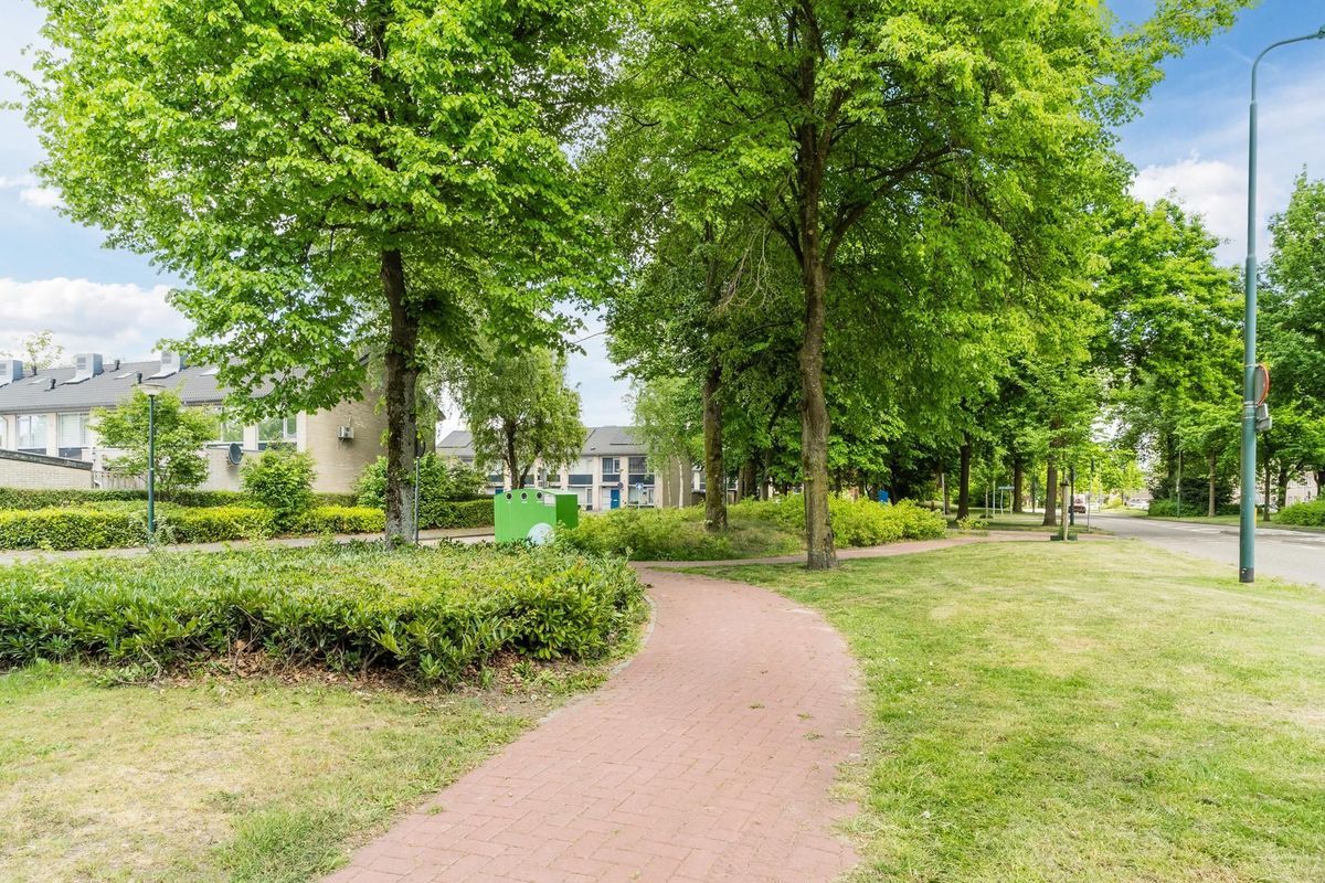 Lucas van Leijdenstraat 2 Photo Blur 38