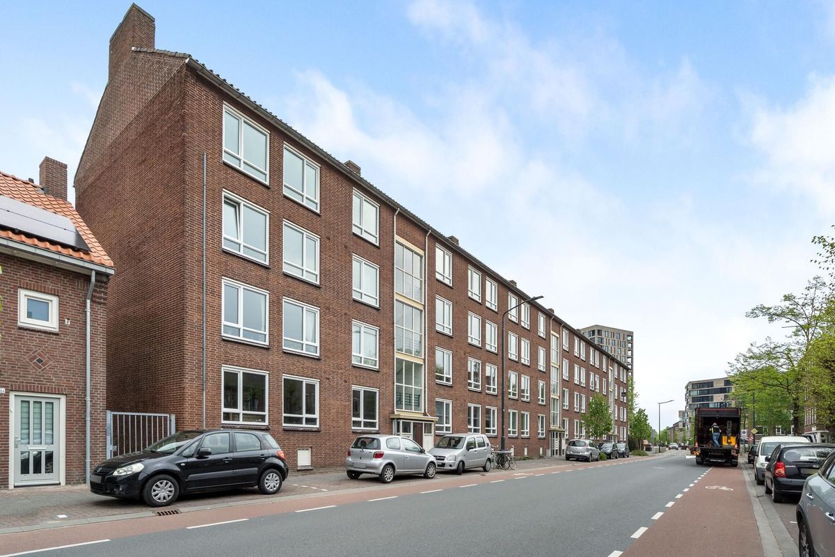 Dr. Struyckenstraat 110 - B Photo Blur 34