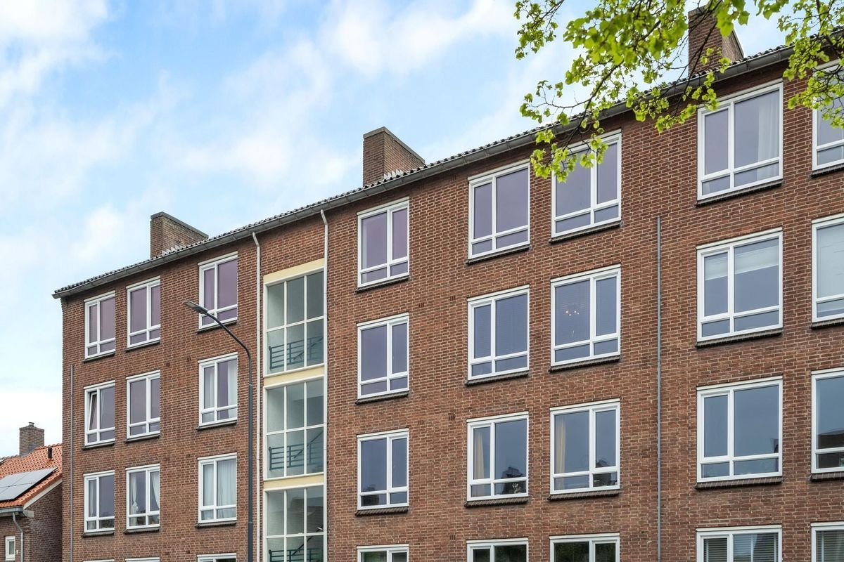 Dr. Struyckenstraat 110 - B Photo Blur 4