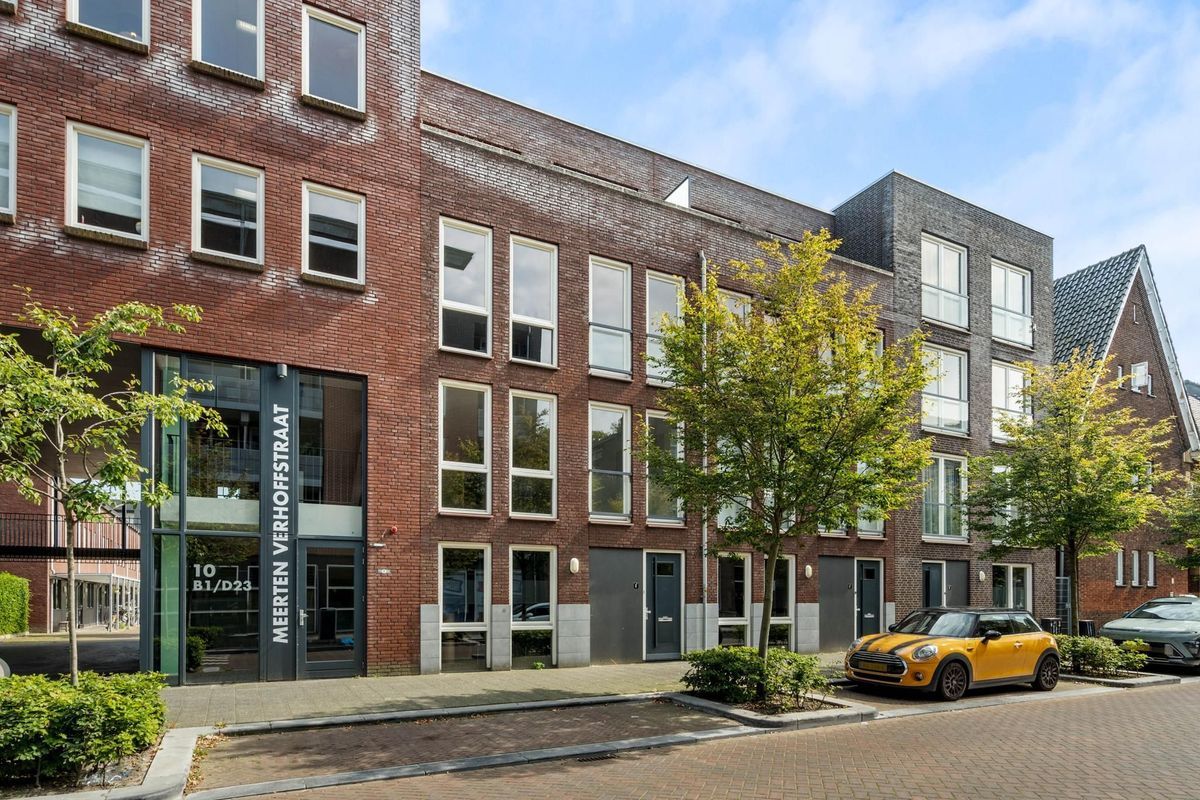 Meerten Verhoffstraat 10 - C9 Photo Blur 0