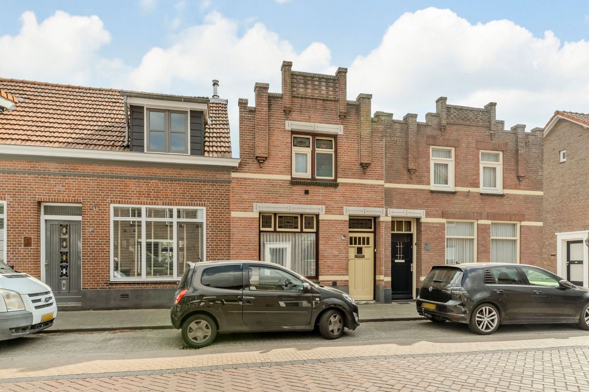 Oranjestraat 99 Photo Blur 46