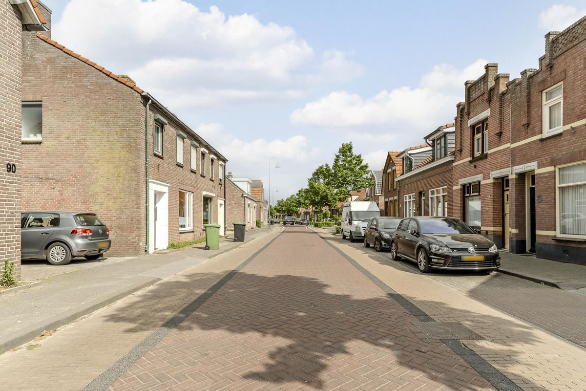 Oranjestraat 99 Photo Blur 44