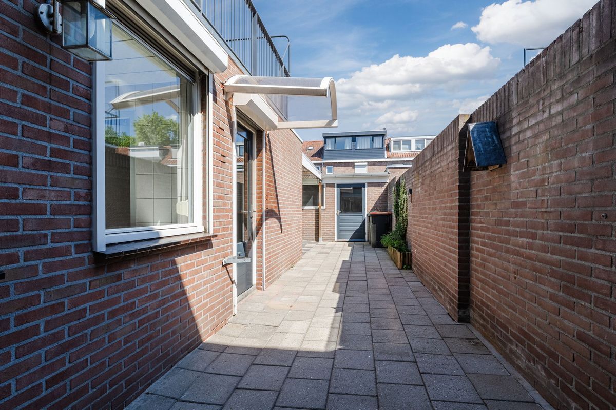 Arent van 's Gravesandestraat 8 Photo Blur 20