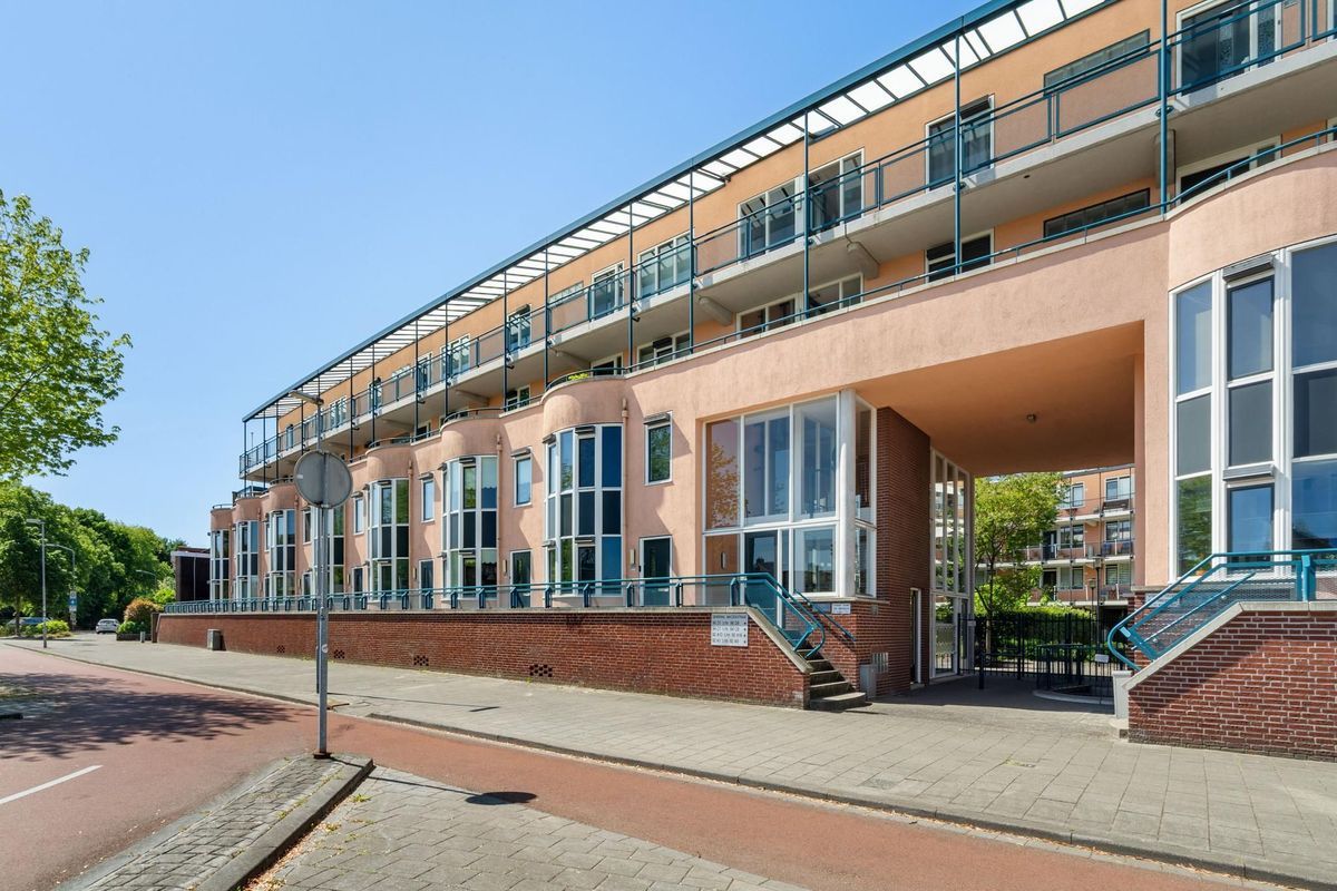 Generaal Maczekstraat 92 - A12 Photo Blur 36