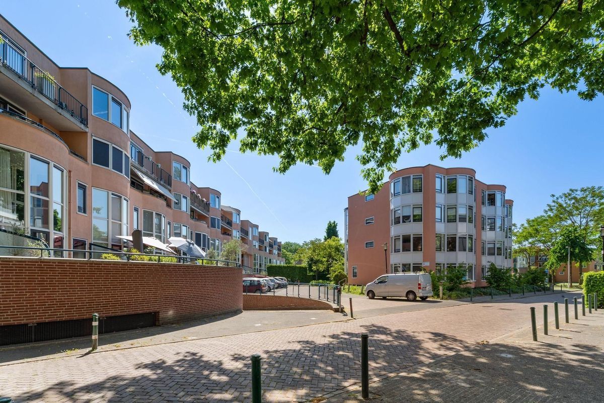 Generaal Maczekstraat 92 - A12 Photo Blur 30